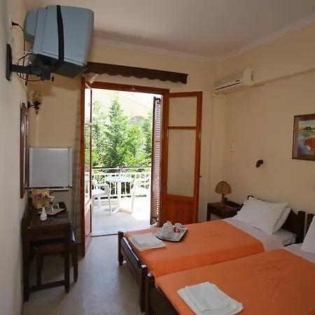 Hotel Oassis 2*